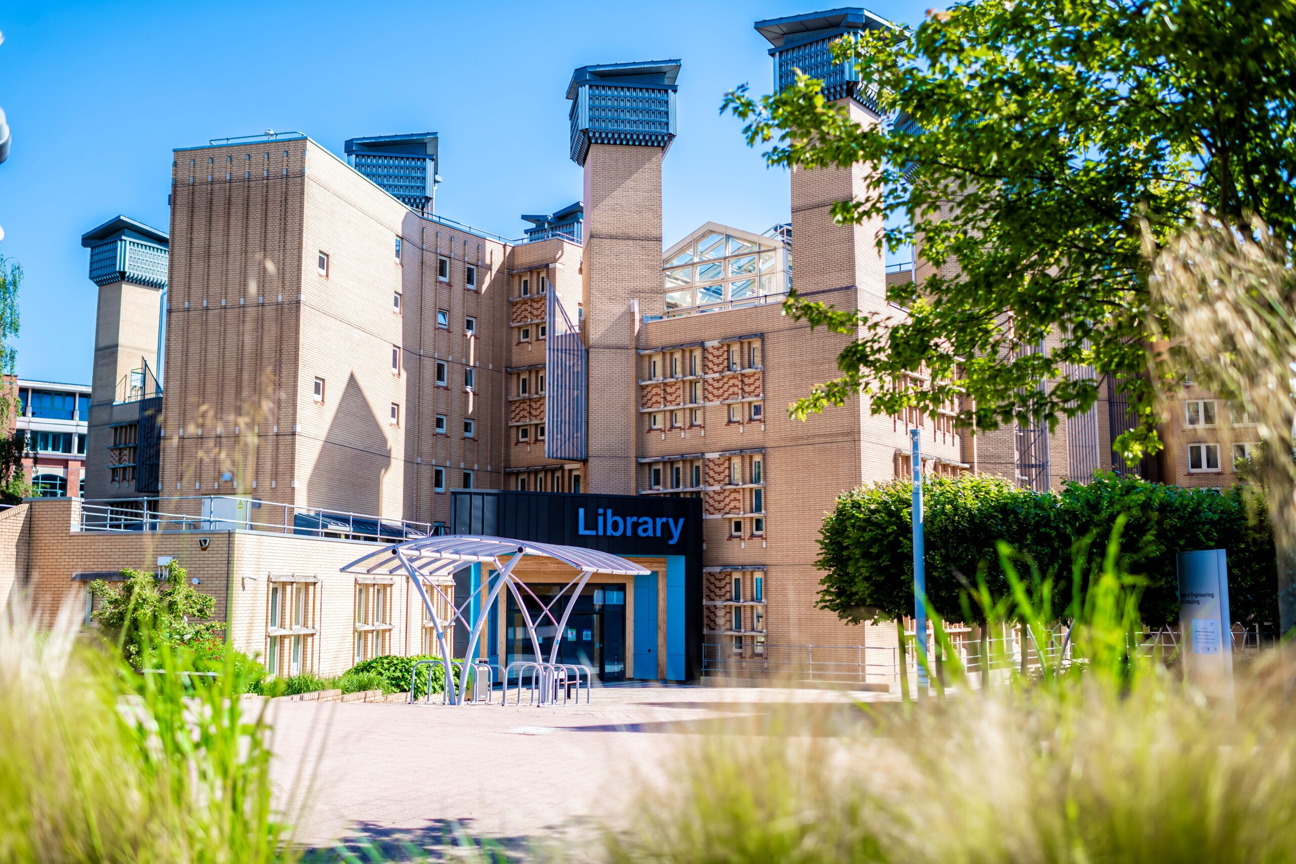 Library_Building_Lanchester_COV-city and campus-1996 Library_Building_Lanchester_COV-city and campus-1996
